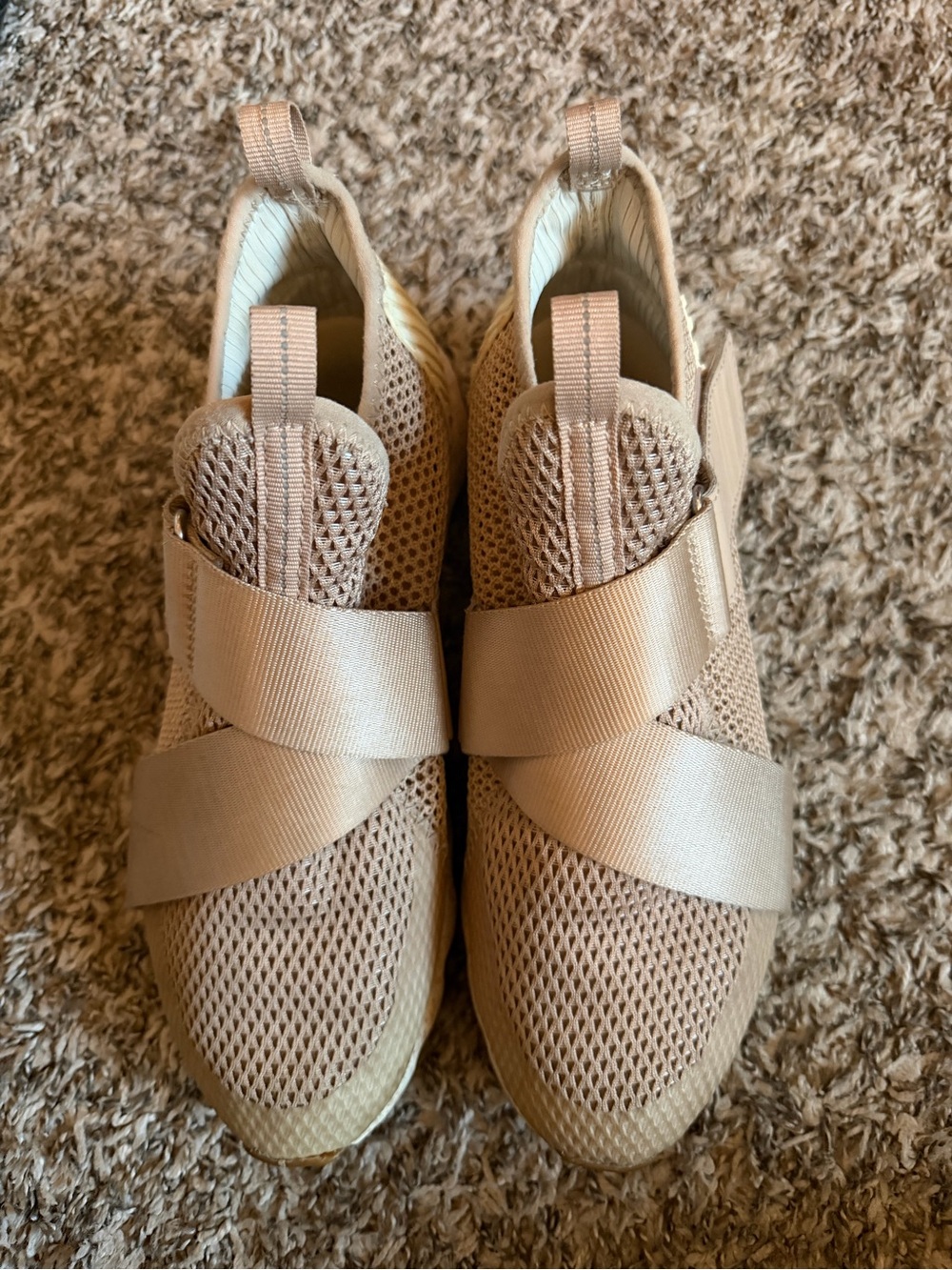 Women’s Sorel Sneakers in Blush Tan - 7.5